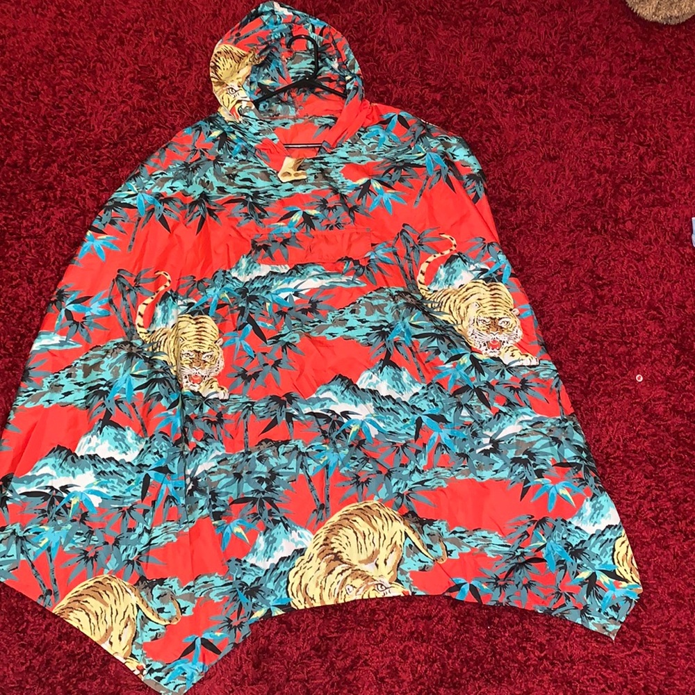 Vintage Sleeveless Pancho Windbreaker